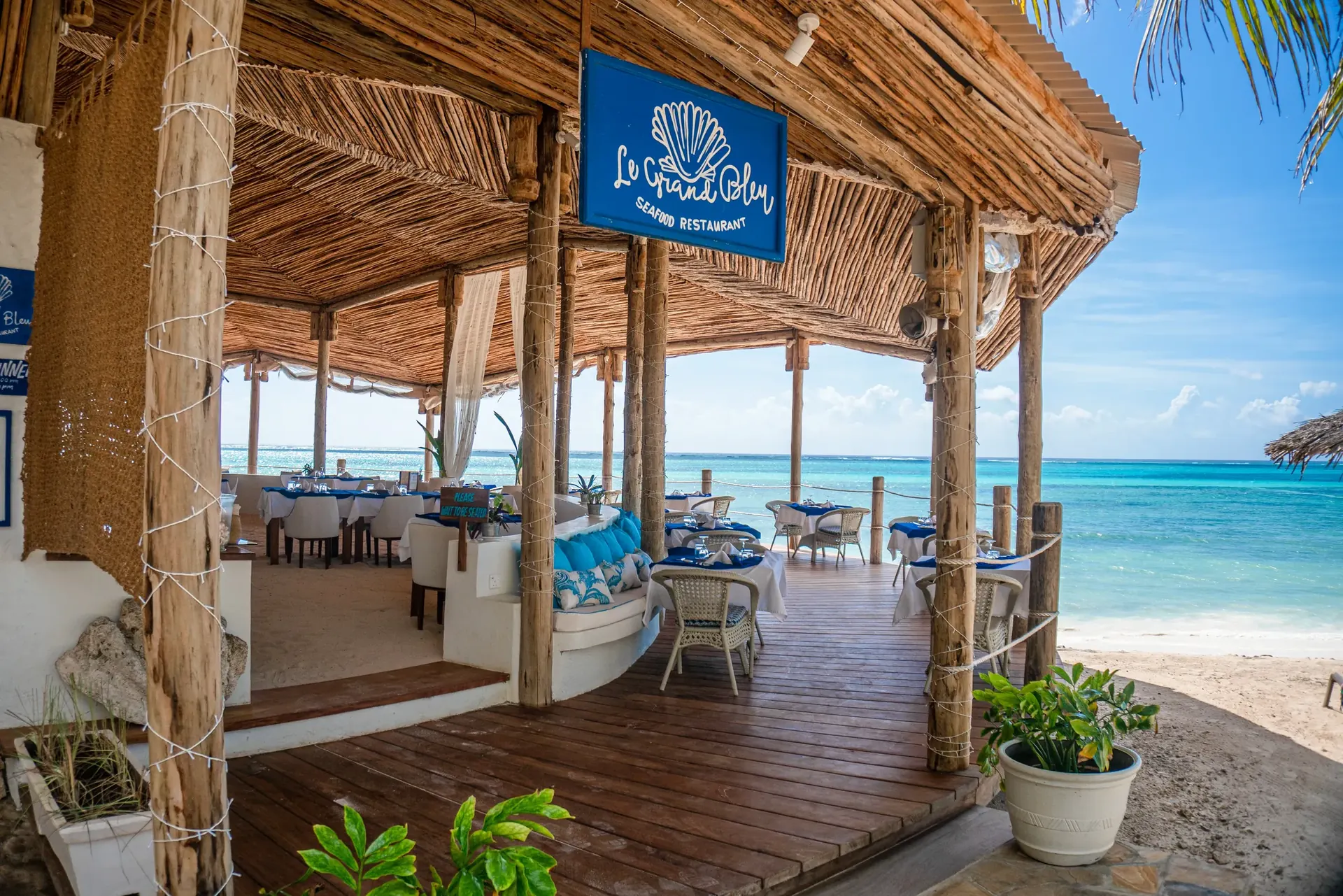 Terrasse panoramique du restaurant Le Grand Bleu